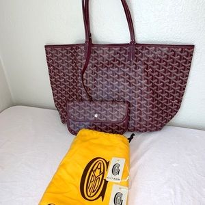 Goyard St. Louis PM Chevron Shoulder Bag